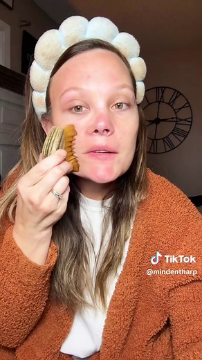 Transform Your Face with a Lymphatic Contour Brush