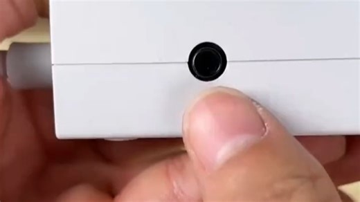 公牛BULL30WPD苹果快充插座插线板插排接线板TypecUSB3插孔Z世代全长18米GNZ1031U30总控开关