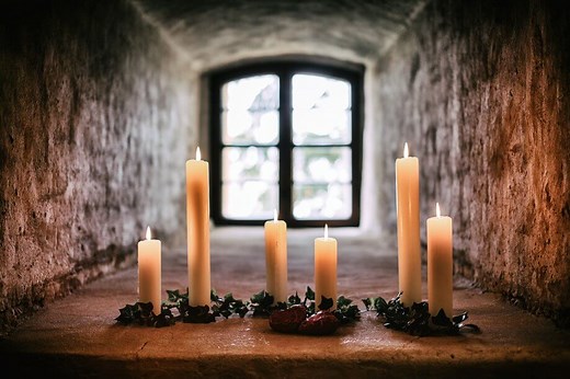 Most popular hymns that will give you hope and peace!