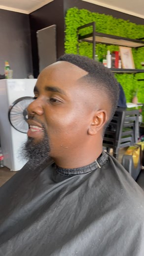 302 reactions · 9 comments | Broderhood Broderhood barber  Mavhudzi asongo hula anga a sjava  | Tshishonga Thembie | Facebook