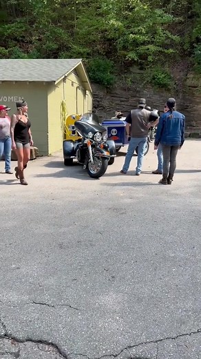 You never know what you’ll see at a bike rally! We loved seeing this air conditioned dog trailer at BBB! #bikertok #bikerdog #bikesbluesandbbq #bikesbluesandbbq2023 #pigtrail #fypシ゚viral #fyp