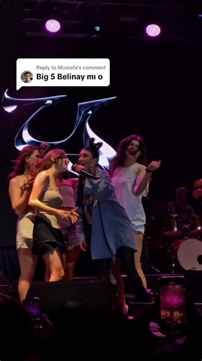 Hande Yener ile Belinay'ın Konser Cevabı