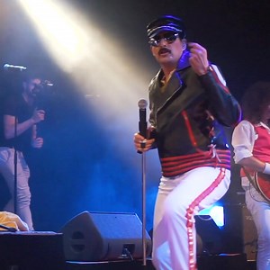 7.7K views · 425 reactions |  The 퐊퐢퐥퐥퐞퐫 퐐퐮퐞퐞퐧 퐄퐱퐩퐞퐫퐢퐞퐧퐜퐞 & 퐓퐡퐞...