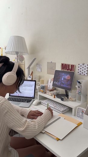 How to Write Research Papers FAST ⚡️ Best AI for Science & Med Students 2025