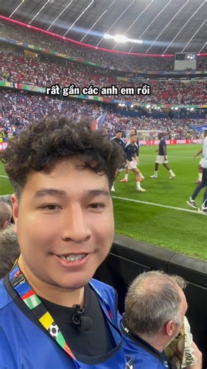 946 reactions · 11 comments | VLOGGER TRIỆU VIEW TUYỀN VĂN HÓA: SỰ...