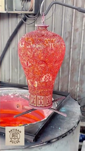 The Firing of a Classic Meiping Vase #ArtisanPulse