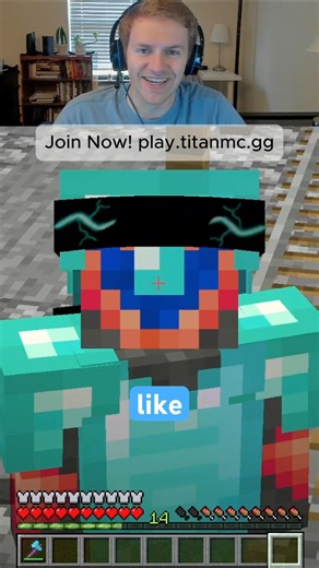Questing in Minecraft #shorts #minecraft #minecraftshorts #gamingshorts #minecraftmultiplayer