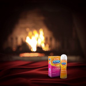 51K views · 38 reactions | Start legen med Durex Warming gel og find Pleasure Me kondomerne frem, når I har skruet helt op for varmen... | Durex | Facebook