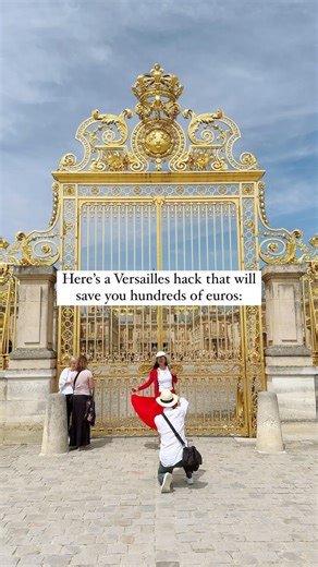 Step-by-step tutorial ⤵️ 🚀 Share this with a friend 📣 Comment “PALACE” to get our complete Versailles guide! Here’s the truth about visiting the Palace of Versailles: ❌You do NOT need to pay hundreds of euros on a group tour! Even if bloggers tell you that you need it—they’re just getting a commission from your purchase... That’s because you have about 15-20% of chance of having a REALLY bad experience! 🤔 Don’t believe us? Just read the 1-star reviews on TripAdvisor from big tour companies...