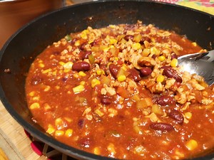 18K views · 45 reactions | Chili con Carne is a mexican style recipe! Try this Chili con Carne using minced Chicken Breast! Its healthier, its deliciouss and tasty, so easy, simple and quick and is ready in 15minutes! Mapapa unli rice ka talaga sa sarap at lasa! | My Cooking Addiction | Facebook