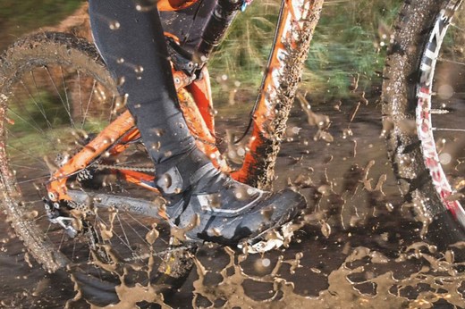 Best mountain bike winter boots reviewed and rated by experts - MBR