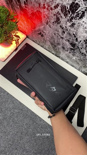 Tas handbag keren harga 30 ribuan sudah waterproof tahan air serta sudah dapat 2 tali panjang dan pendek #handbag #handbagpria #handbagwaterproof #fypシ゚viral #xyzbca