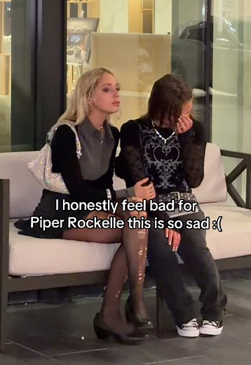 Why is she dating Natalie Reynolds!? #fyp #nataliereynolds #piperrockelle