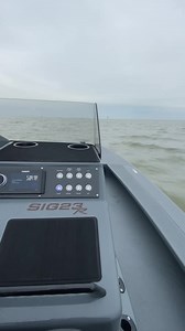 192K views · 2.5K reactions | ES Custom Boats - SIMMONS SIG23R / Racing 300R. So silky. Mercury Racing | ES Custom Boats | Facebook
