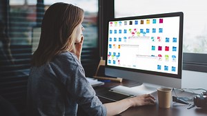 Psychologist Explains Why Digital Clutter Is Worse Than Having Too Much Stuff