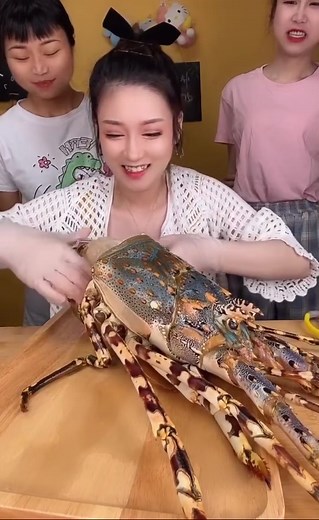 Chinese Mukbang Spicy Lobster Eating | Seafood Mukbang