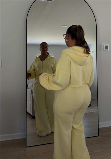 Stylish On The Go Fleece Pant Set from Fashion Nova