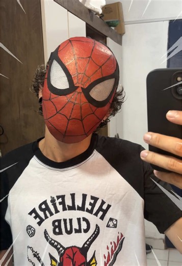1º de agosto é o Dia do Homem-Aranha! ❤️💙 Hoje celebramos um dos maiores ícones da cultura pop, criado por Stan Lee e Steve Ditko, fazendo sua primeira aparição em Amazing Fantasy #15, publicada em 1962. Desde então, o Amigão da Vizinhança conquistou milhões de fãs ao redor do mundo com sua coragem, seu senso de responsabilidade e a mensagem de que qualquer pessoa pode fazer a diferença. Feliz Dia do Homem-Aranha! 🕸️🕷️❤️ #spiderman #homemaranha
