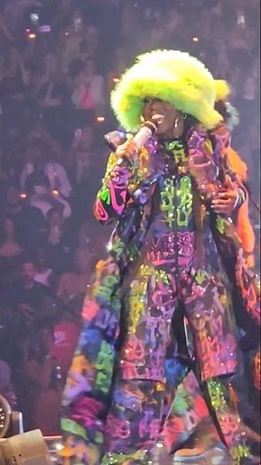 Missy Elliott Ciara "Lose Control Part1(LIVE)" Out of This World #missyelliott #outofthisworldtour