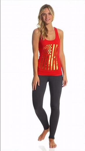 i033 • Cine 2 • 4K Claire Gerhardstein wearing Leggings and a Tank Top