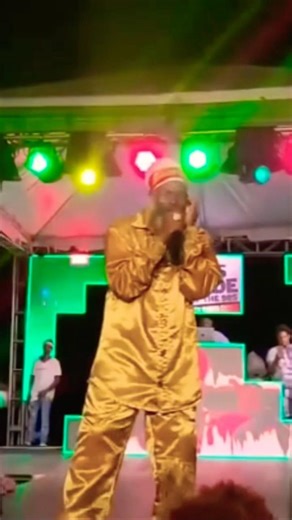 Look What Capleton Did On Stage