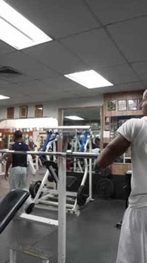 Discipline Walk on Instagram: "The ultimate test of character isn't performing for the crowd; it's facing your own decision when the lens turns off. If you fold, the phone goes away, the stream dies, and you sit in the silence to truly contemplate the choice to walk away. This is raw accountability in action, showcasing the severe consequence some demand when commitment wavers. These individuals aren't chasing bodybuilding aesthetics; they're chasing the break point, labeling it strictly 'Dog Pa