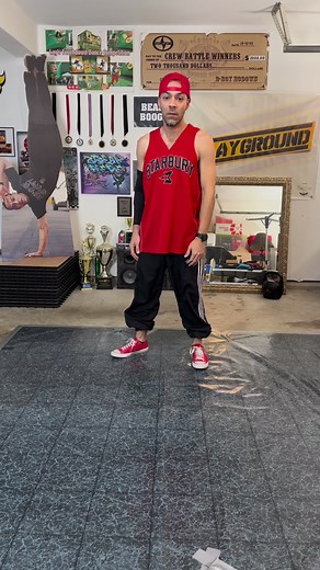 90s Tutorial 📚 #breakdance #90s #tutorial #1990s #spin #spinning #bboy #bboying #dance #danceteacher #dancestudio #danceclass #dancelessons #danceinstructor #breakdancetutorial #streetdance #athlete #dancesport #handstand #balance | Anthony Silva