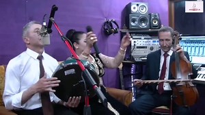 موحى أمزيان مع خديجة تولعنزيت و الفنان محمد باعلي رابط قناتنا الرسميه على اليوتيوب هنا 👇👇👇 https://youtube.com/channel/UC_HAgQ31LouEg3fTZ8zYluA لاتنــسى الإشـــتراك في قـــناتنا 🌲🌹 إمــازيـــغن أطـــلس Imazighen Atlas 🌷🌺 ليصـــلكم الجـــديد دائما بالضغط على الأزرار التالية 🌷🌺 S'abonner 🔔 #كــــولــشي #إبـــارطـــــاجي #Partager 👍 🌹🌲 وشـــكرا على الإنــضمام في قنــاتنا 🌷🌺 #Admine Reda Amazighe | Imazighen Atlas إمازيغن أطلس