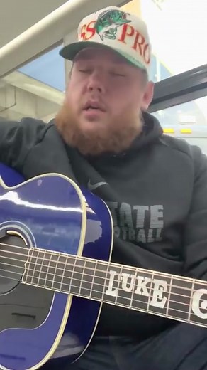 Luke Combs: 5 Leaf Clover - Explore the Meaning