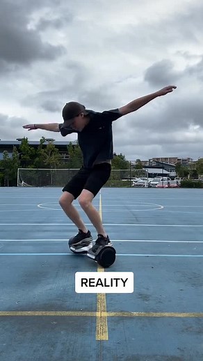 First time riding a Hoverboard? Here’s what you can expect.... 😅 #hoverboard #fail #expextationvsreality #fyp