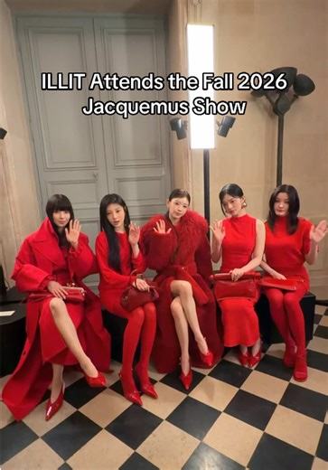 Coordinated Style at Jacquemus Show – Paris Fashion Week