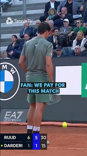 Darderi FUNNY Fan Moment In Rome 🤣