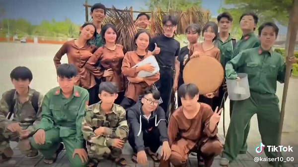 Diễn sân khấu hóa#lớp 10C3#xh#🥰🥰🥰