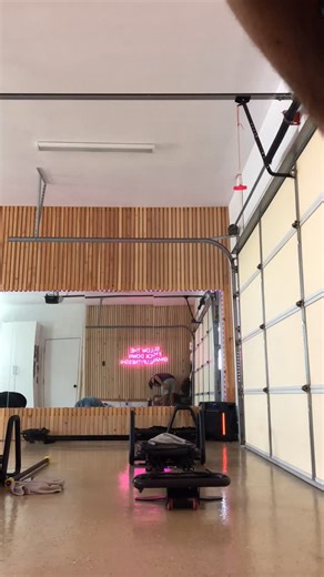 Zach ザック DC on Instagram: "Today marks 2 years since my first class at @malufitnesshi so, technically, it’s my 2 year anniversary with @lagreefitness as a preferred workout method. As always, @luanaowan’s classes always rock the body 🥵😮‍💨 I expected Single Legs Squats, and she delivered. This being the move that exposes my level of strength (mental & physical), I’ve been working on it at home on my Micro Pro on 1 white spring (lightest load = close to no support). Today, I chose to be on 1 Bl