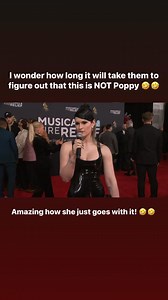 473K views · 6.9K reactions | Even at the Grammys the media still has no idea who they are talking to! Courtney from Spirit box does an entire interview as Poppy and the media has no clue! | nail_bite_official | Facebook
