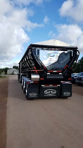 Trout River Rear Lift Live Bottom Trailer Overview