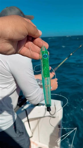 Using the MagBay Lures tuna plugs to catch yellow fin tunas. #fishingislife #fishing #fishingtrip #fishingaddict #monterreynuevoleonmexico #fishinglifestyle #fishinglife #fishinglife #fishingmexico #CaboSanLucas | Tag cabo sportfishing