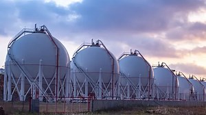 Natural gas stocks are this expert's top pick, not 'overvalued' tech stocks