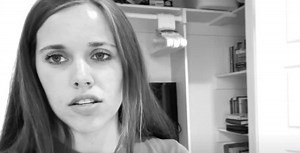 Jessa Seewald Cradles Baby Bump, Confirms Pregnancy Rumors?