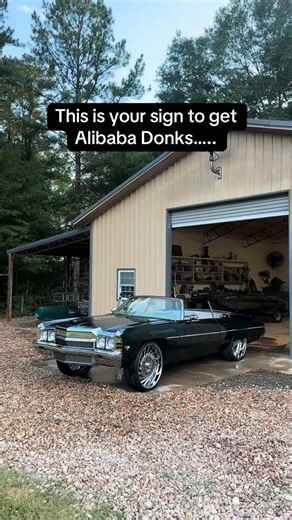 These donk wheels from Alibaba are cheap and high quality. I am not in the donk world but this is what I would do to save some money on my donk mods. Imagine some Alibaba Donks on an impala. Maybe rick Ross will see this and buy donk wheels from Alibaba. #Donks #impala | Vetted Suppliers