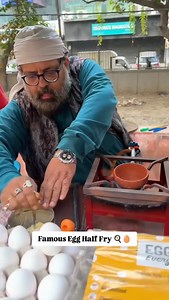 8.6K views · 8.1K reactions | Famous Egg Half Fry 讀 #eggs #egg #eggs #eggrecipes #eggrecipe #streetfood #foodvlog #foodvlogger #foodstagram #foodphotography #foodvloger #indianstreetfood #streetfoodindia #streetfoodofindia #food #foodvlogs #snack #snacks #breakfast #breakfastclub #breakfasttime☕️ #egglover #nonvegfood #nonveg #viralreels #viralfood #trending #trendingvideo | The Honest Vlogger | Facebook