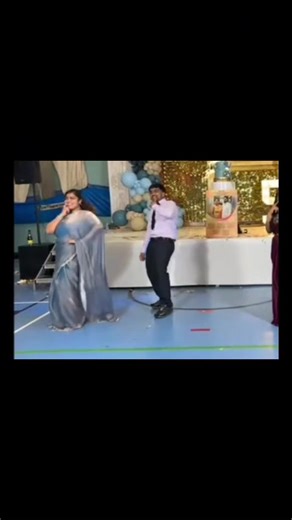 #MuttaKalakki ❤️‍🔥⚡️ Another blurry one to add to the books, with my baby siblings🫶🏽 💃🏽🕺🏽 : 🙋🏽‍♀️ @ashviya ananth @Shaz @️s.lvp06 🎶 : G.V. Prakash Kumar, Ken Karunaas #GVPrakash #TamilDance #Tamil #Trending