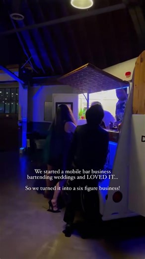 Here’s how you can turn your mobile bar into a six figure business… ⚡️Mobile Bar Rentals ⚡️Bartending Services ⚡️ A second wood bar rental for larger events over 150 guests ⚡️ 6 person cocktail lounge rental ⚡️ Custom signage, napkins and stir sticks ⚡️ Frozen cocktail machine rental ⚡️ Balloon garland display ⚡️Additional Event Tips Because we get so many messages on how to start and succeed with a mobile bar business too, we created resources to help you! Comment GUIDE below to learn more 🫶🏼