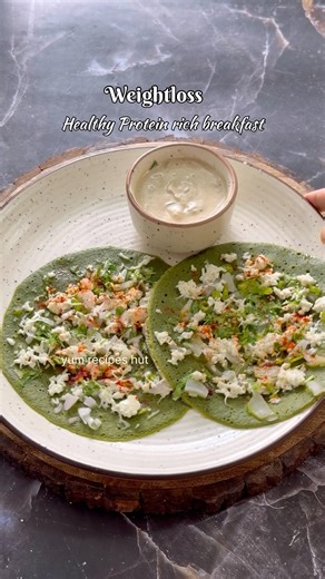 This Palak Chilla is secretly high protein #shorts #youtubeshorts #shortsfeed #viral #trending #food