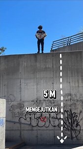 Bukti luar biasanya skil atlet parkour