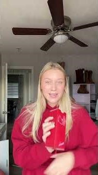 Ooooh advent calender unboxing yay #adventcalender #unboxing #adventcalendaropening #glowrecipe