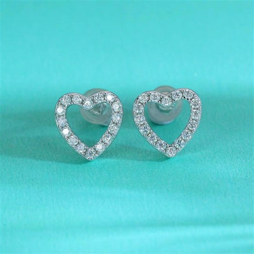 Jorge Luis Llanes Naranjo on Instagram: "Pendientes de Corazón Plata 925 con Diamantes Moissanita VVS1 Precio de oferta :123,00 EUR Precio habitual :-159,00 EUR Impuestos incluidos. Envío calculado en el pago. Para pedidos en la EU: https://la-tienda-de-pepe-aguirre-2.myshopify.com/products/vinregem-gra-3ex-vvs1-d-color-real-moissanite-diamonds-gemstone-heart-ear-studs-earrings-100-925-sterling-silver-fine-jewelry para pedidos en USA y Latinoamerica con envios rapidos aqui: https://pepeaguirre.w