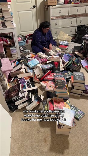 Watch Me Organize My New Bookshelf in Derry