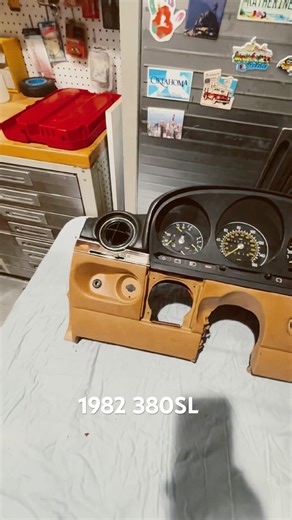 1982 Mercedes 380SL Dash Restoration