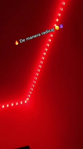 Ideas creativas para decorar tu habitación con luces LED